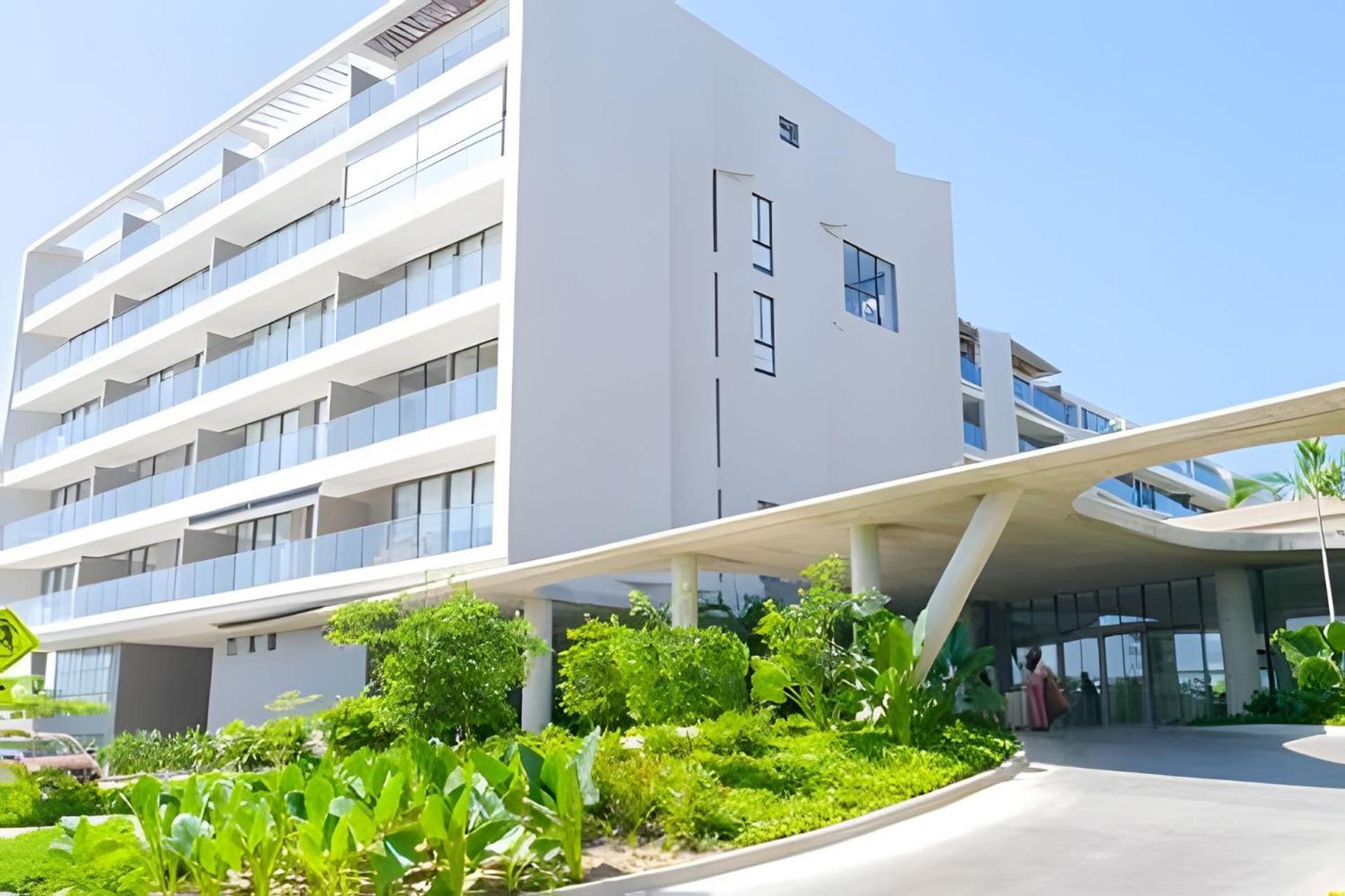 Acceso Directo Al Mar Con Piscina Apartment *