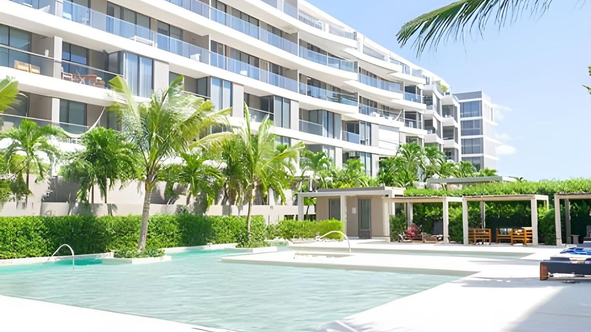 Apartamento Acceso Directo Al Mar Con Piscina