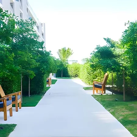 Acceso Directo Al Mar Con Piscina Apartamento